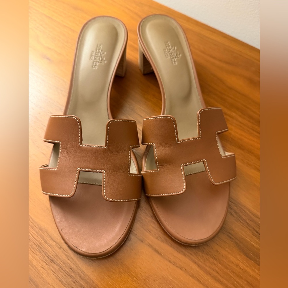 Hermes Oasis Sandals